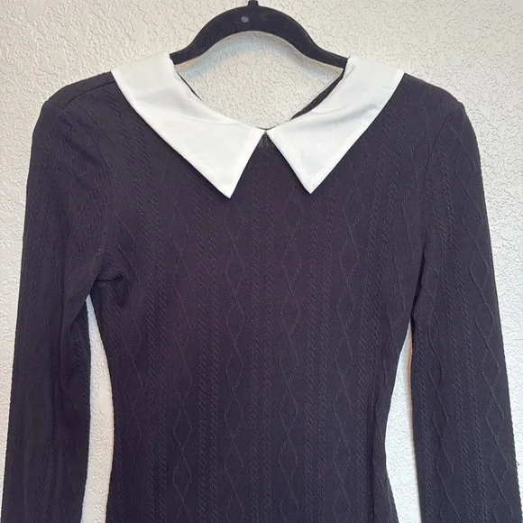 🖤Collared Knit Black and White Long Sleeve Dress (S) - Picture 2 of 8
